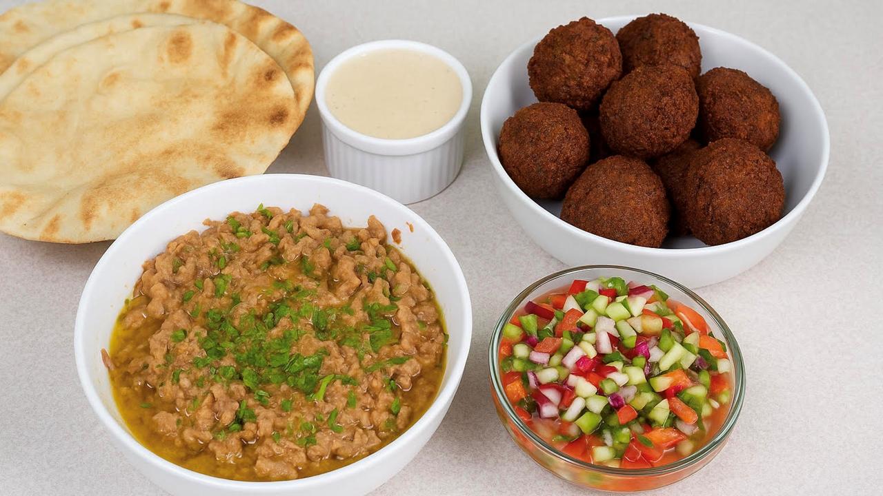 Từ đĩa Koshari dân dã đến hương thơm của Kofta nướng, ẩm thực Ai Cập mang đến những dư vị đậm đà khó quên