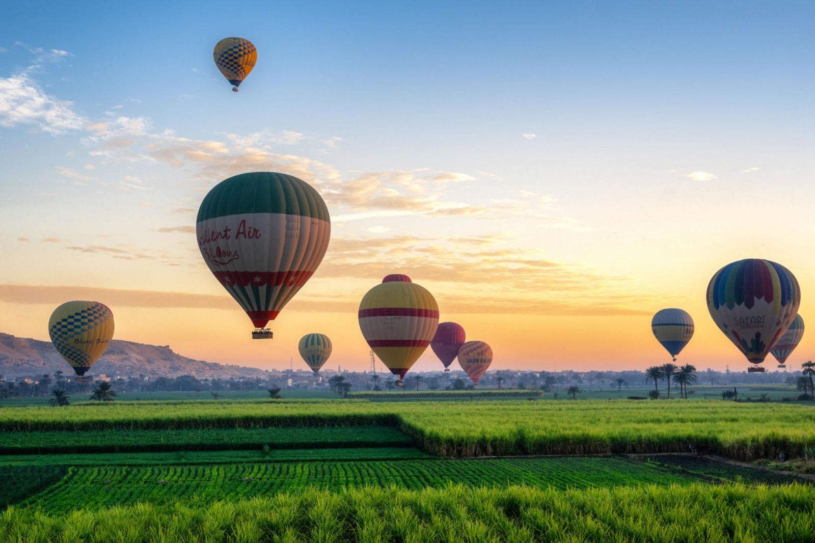 Từ bầu trời Luxor đến dòng Nile huyền thoại và những miền sa mạc rộng lớn, Ai Cập luôn có những trải nghiệm khiến hành trình trở nên đáng nhớ