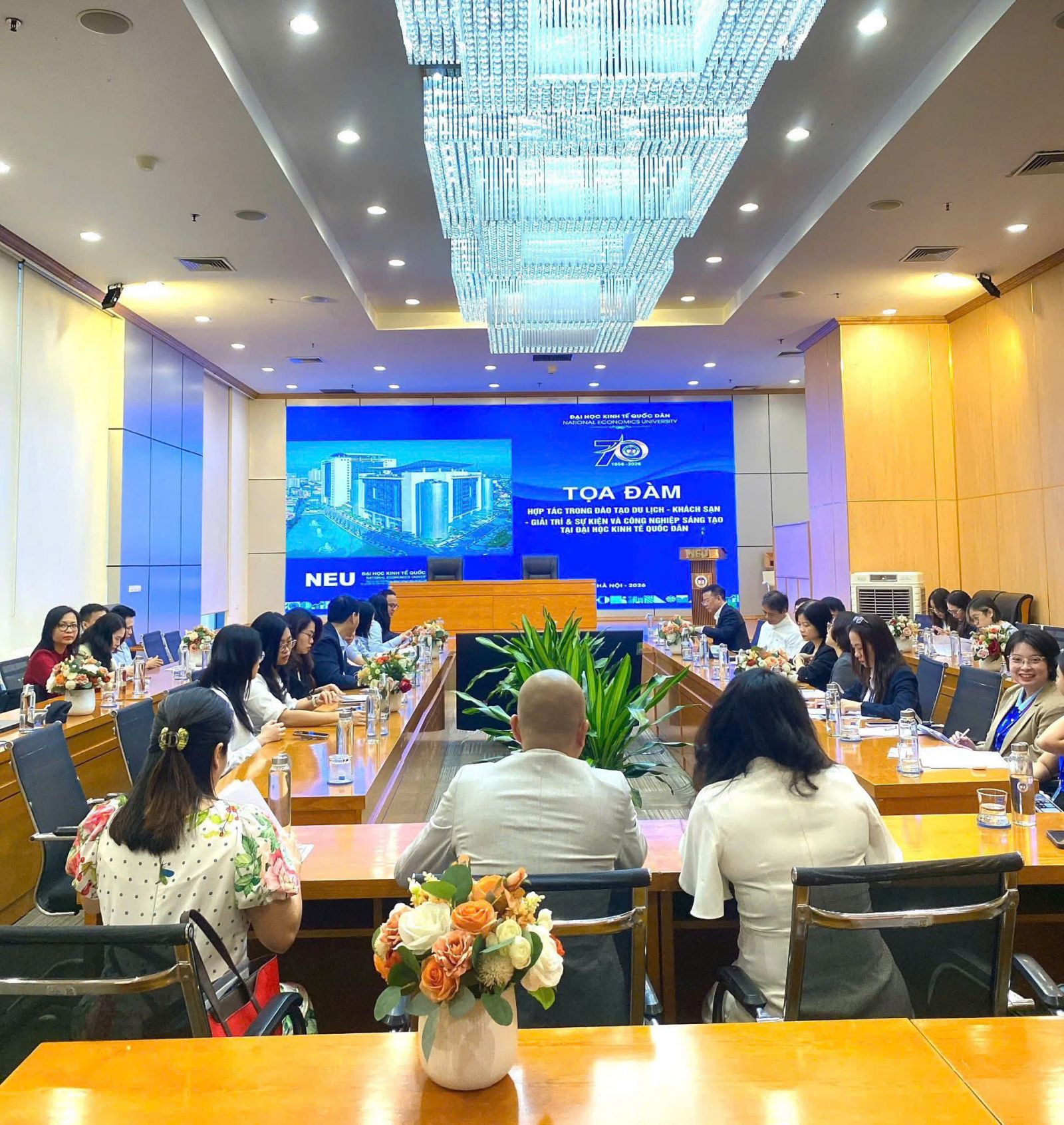 Toàn cảnh buổi tọa đàm