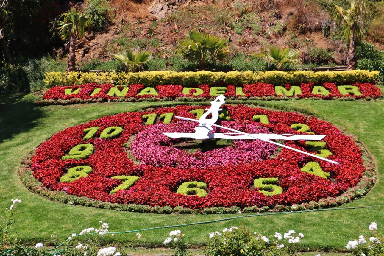 Viña del Mar cuốn hút bằng vẻ đẹp thanh lịch của phố biển, nơi những công trình biểu tượng hòa cùng sắc xanh của thiên nhiên và đại dương