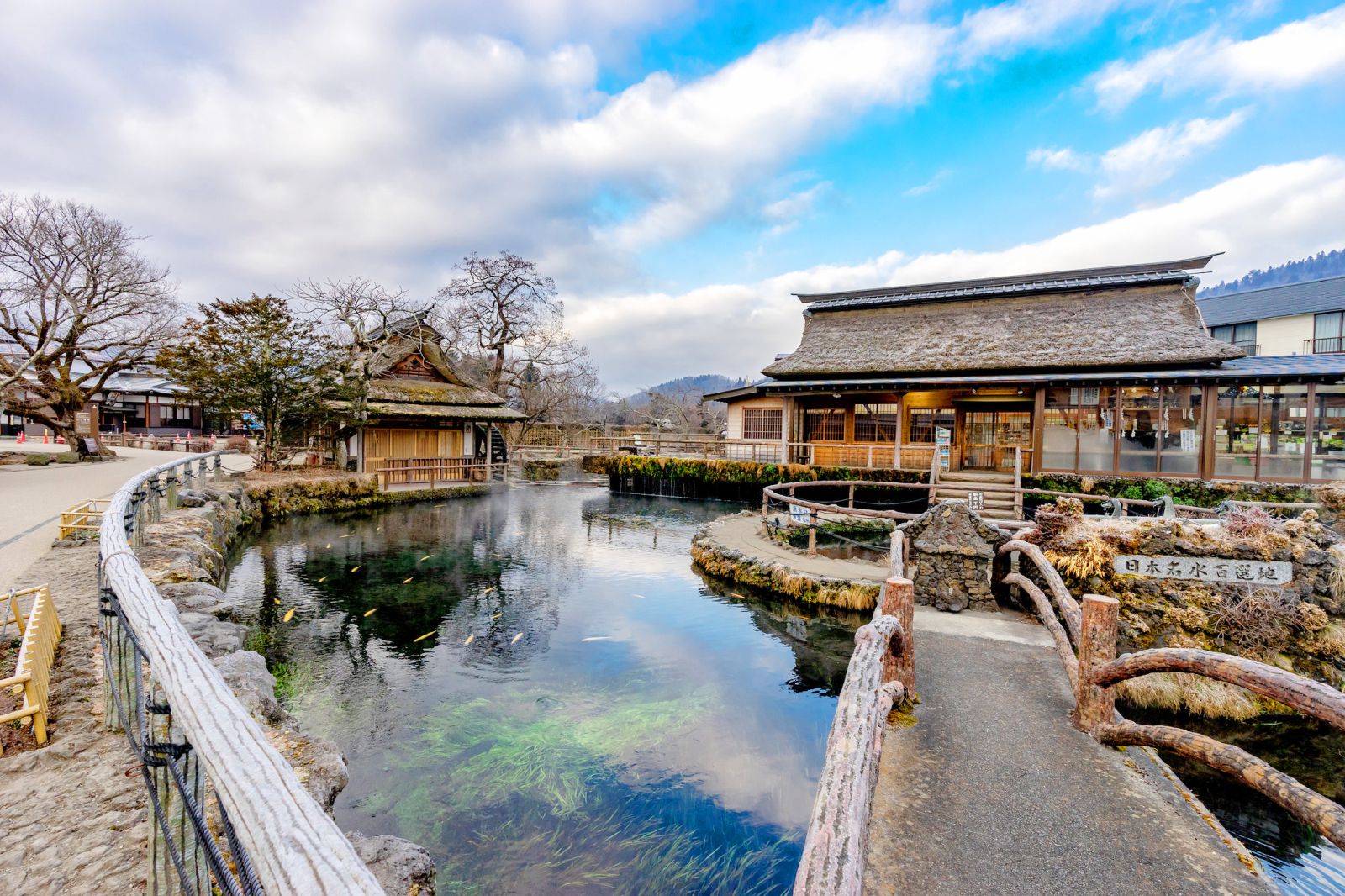 Làng cổ Oshino Hakkai du lịch Nhật Bản