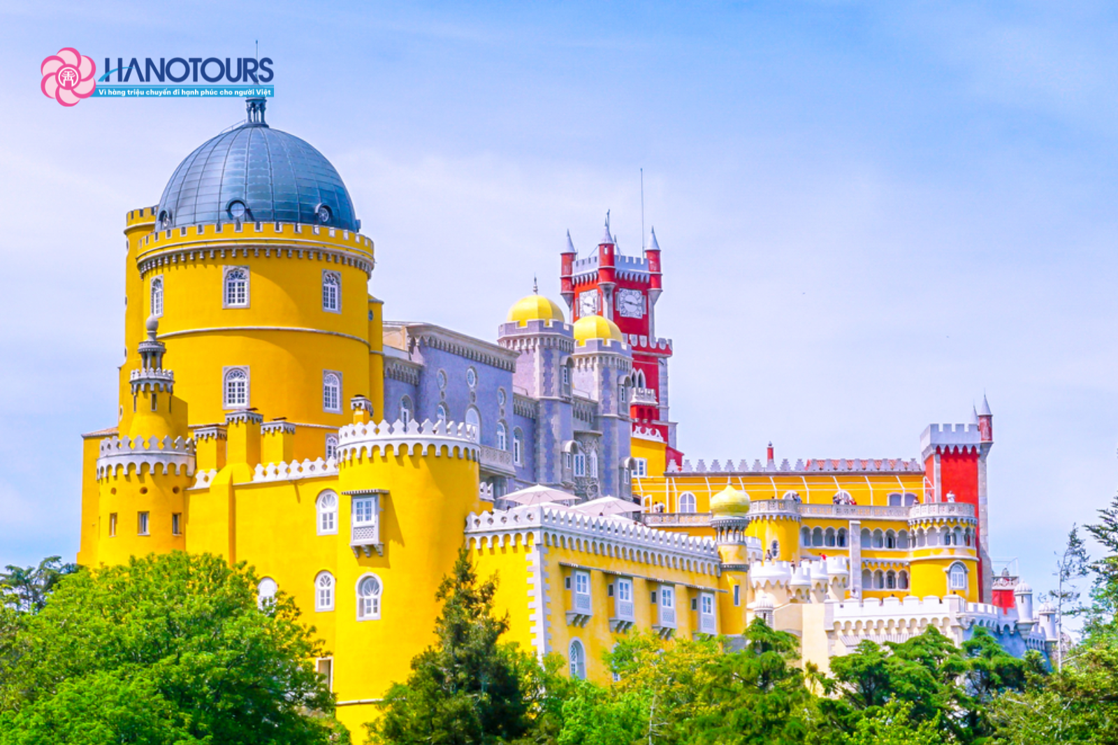 Cung điện Pena nguy nga trên đỉnh Sintra