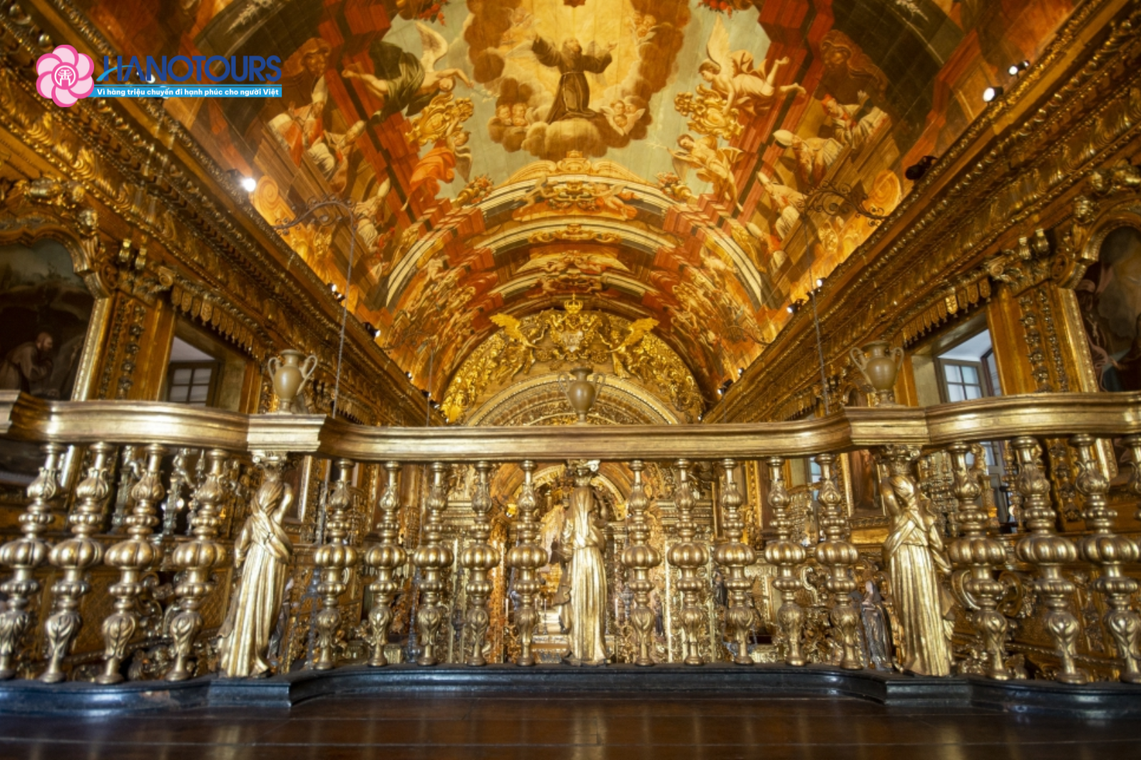 Bảo tàng Museu da Igreja de São Francisco nằm ngay trong tu viện