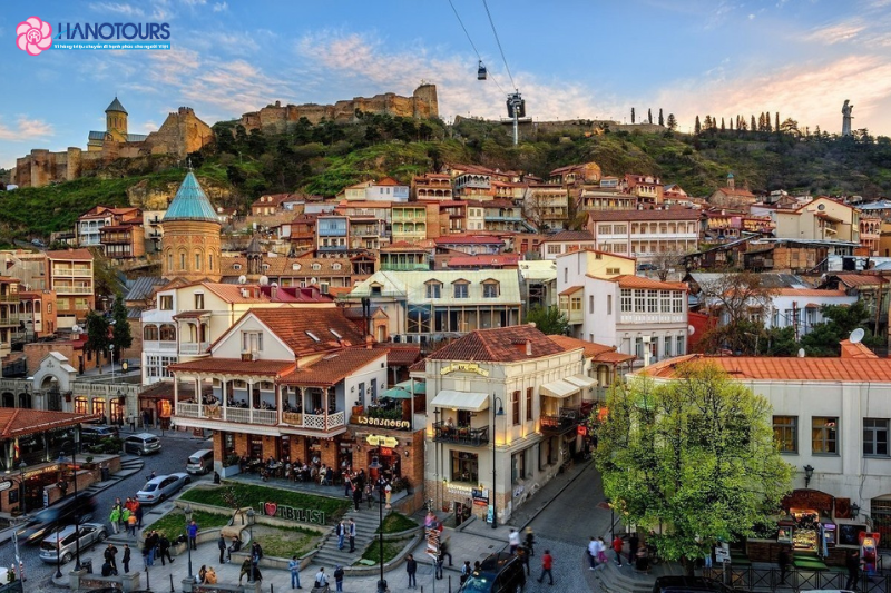 Mỗi mùa thành phố Tbilisi lại mang vẻ đẹp riêng