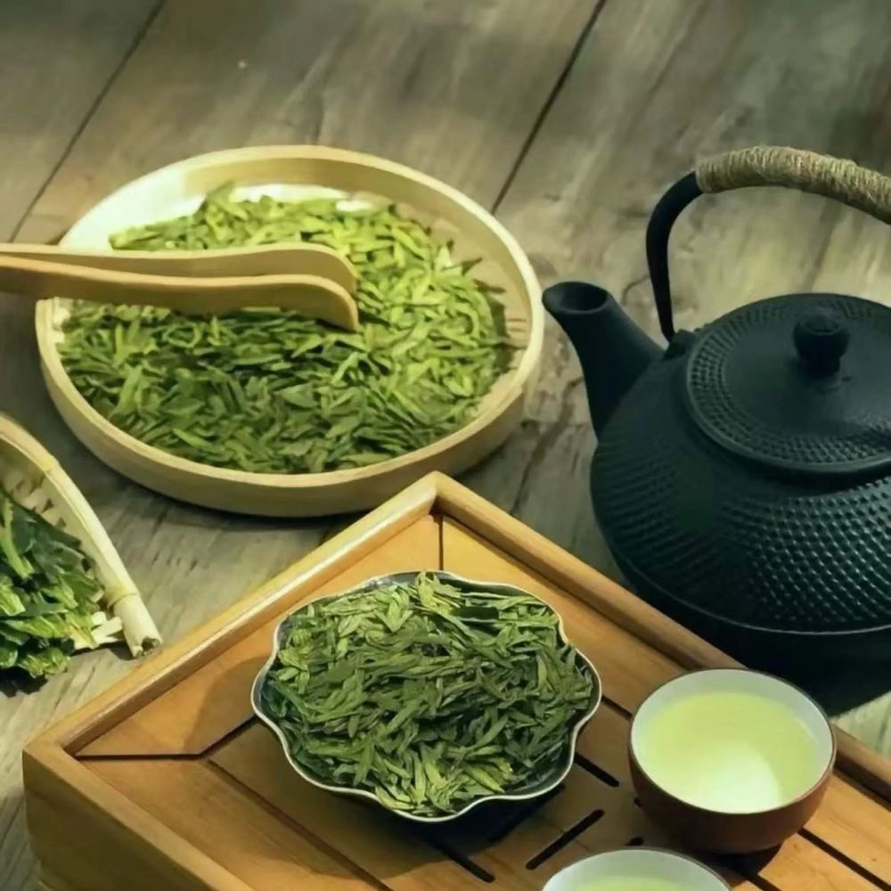 Thưởng trà Long Tỉnh Hàng Châu là trải nghiệm đặc sắc để khám phá tinh hoa văn hóa trà Trung Quốc