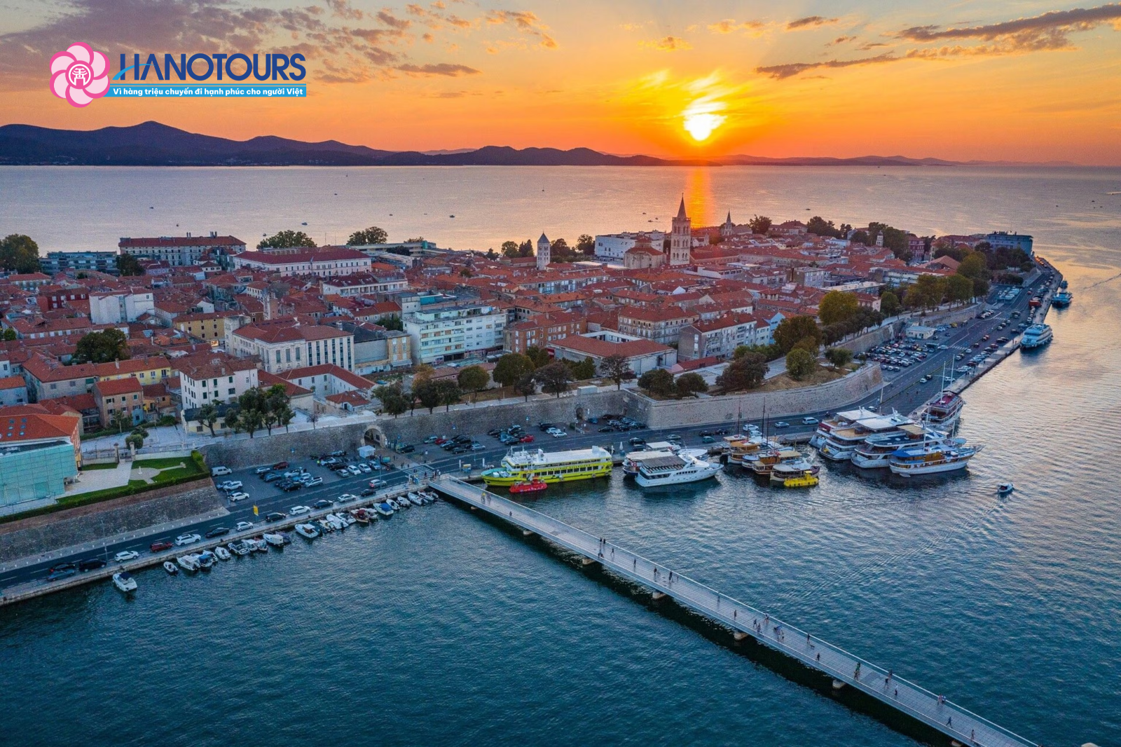 Hoàng hôn bên bờ Adriatic đầy lãng mạn