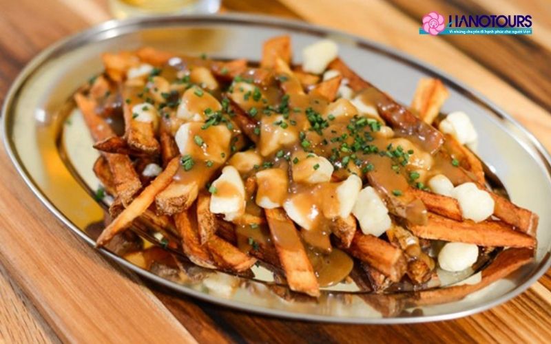 Nguồn gốc đặc biệt của Poutine