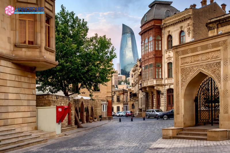 Mùa xuân và mùa thu là thời điểm lý tưởng để đến Baku