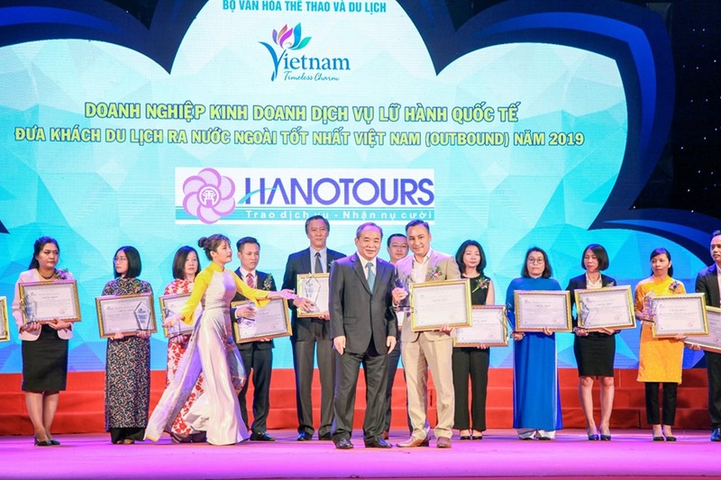 Hanotours - đơn vị hỗ trợ tư vấn dịch vụ làm visa chuyên nghiệp