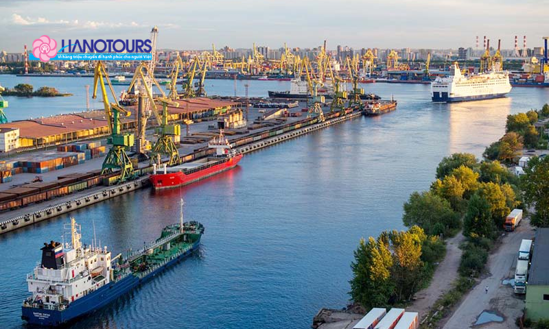 Cảng Saint Petersburg
