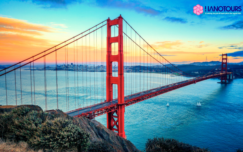 Cầu Cổng Vàng - biểu tượng du lịch San Francisco