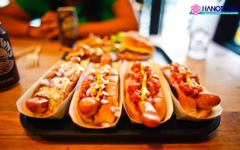 Hot Dog kiểu Chicago