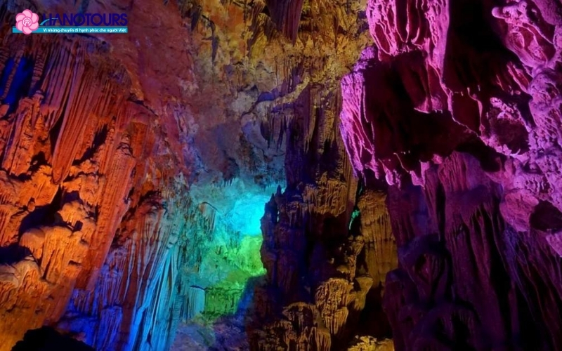 Hang Sậy (Reed Flute Cave)