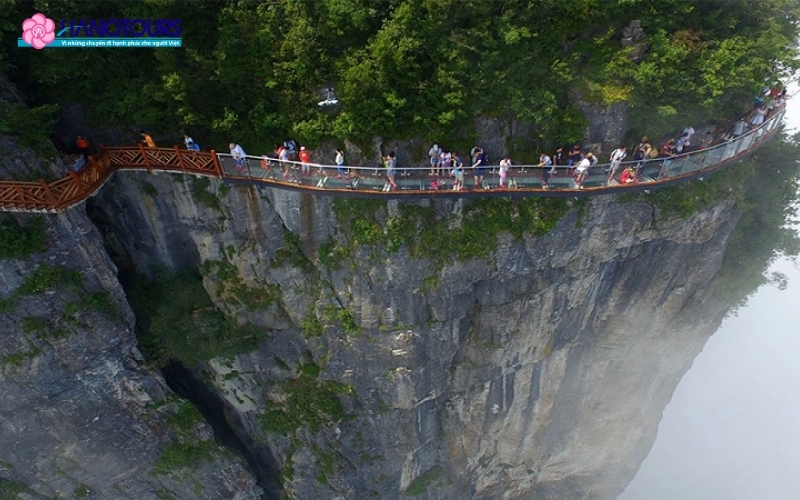 Sạn Đạo Kính (Glass Bridge)