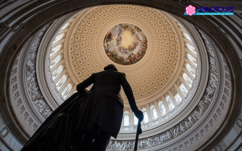 Khu Rotunda và kiệt tác mái vòm