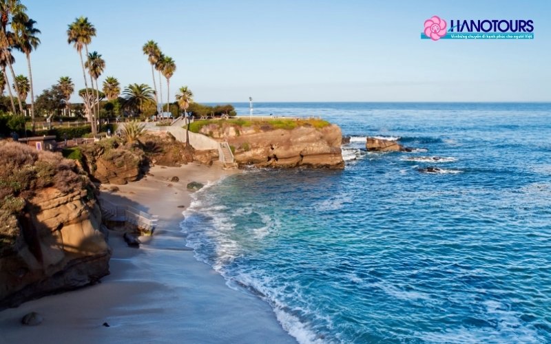 Bãi biển La Jolla - Thiên đường cho người yêu biển