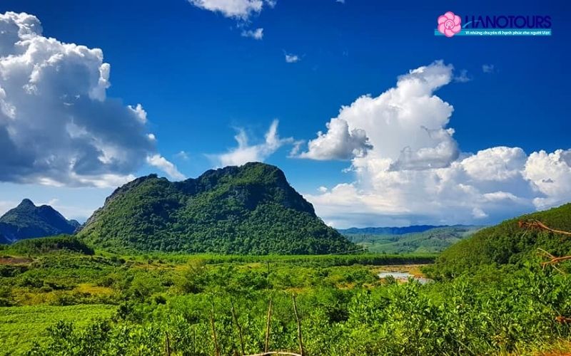 Ngắm cảnh từ Rockpile