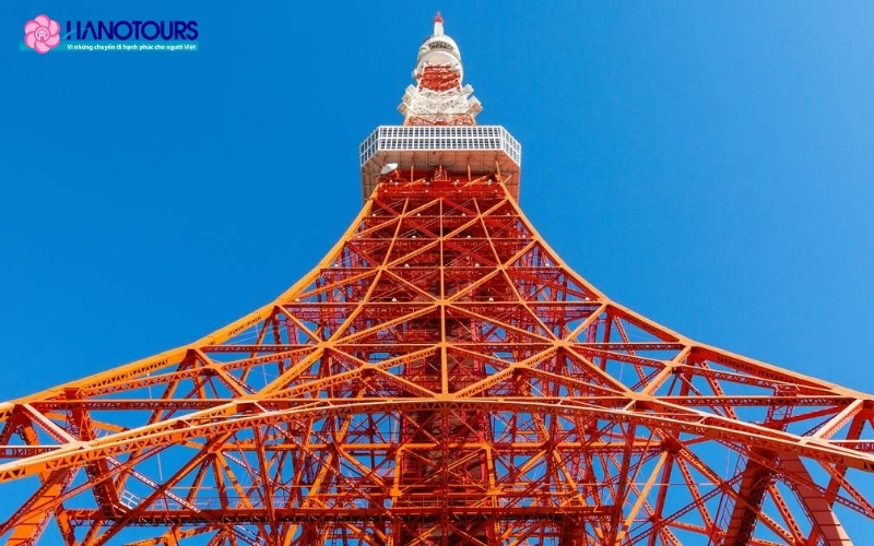 Vé vào tham quan tháp Tokyo dành cho người lớn rơi vào khoảng 220.000 VNĐ