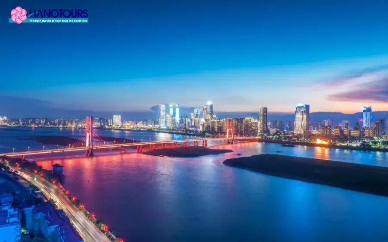 Bến cảng Zhanqiao