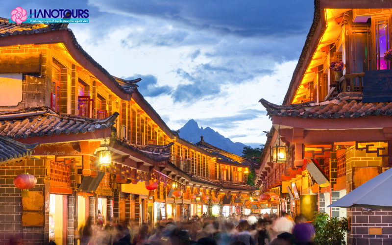 Lệ Giang cổ trấn được UNESCO công nhận là di sản văn hóa thế giới vào năm 1997