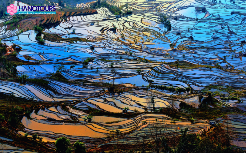 Ruộng bậc thang Nguyên Dương được tạo dựng bởi dân tộc Hani từ hơn 1.300 năm trước