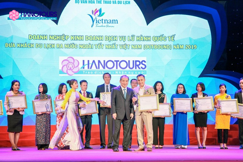 Hanotours được chứng nhận Top 10 doanh nghiệp lữ hành Quốc tế