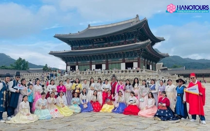 Quý khách nên chọn các công ty du lịch uy tín để đảm bảo về chất lượng tour cũng độ an toàn