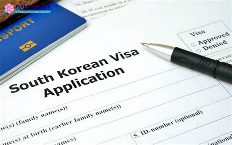Chuẩn bị hồ sơ cẩn thận để đảm bảo quá trình làm visa diễn ra thuận lợi