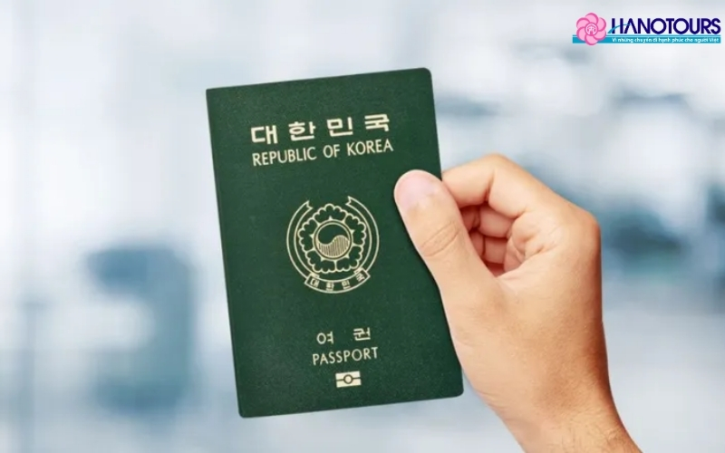 Để tránh các vấn đề phát sinh, quý khách nên xin Visa trước lúc khởi hành khoảng 1 tháng