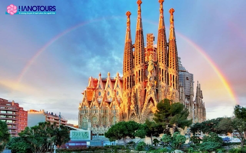 Tây Ban Nha mang đến sự sôi động với nhiều lễ hội nổi tiếng