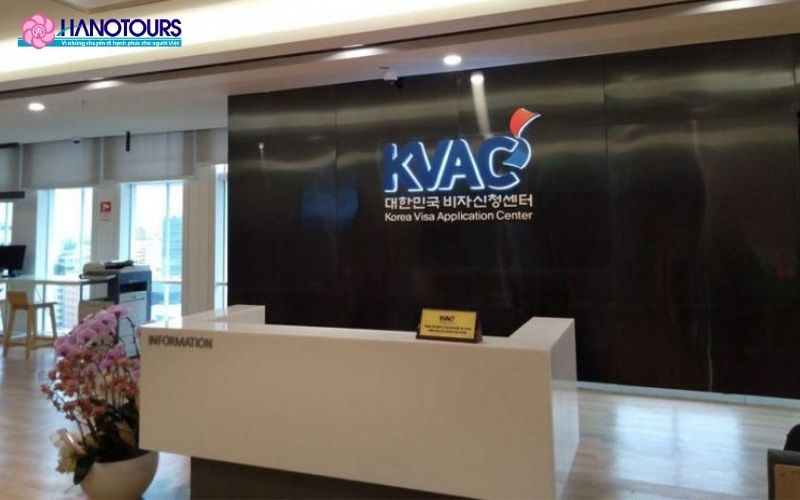Bạn có thể đăng ký visa tự túc tại trung tâm KVAC Hà Nội, TPHCM