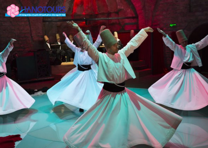 Khám phá văn hóa đạo Mevlevi