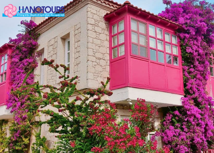 Làng Alacati thơ mộng 