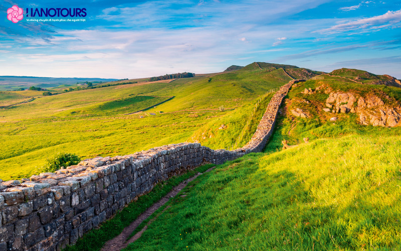 Hadrian’s Wall là Di sản thế giới có chiều dài lên tới 73 dặm