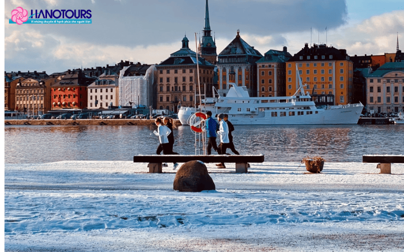 Stockholm đặc biệt bởi có khí hậu lạnh buốt, tuyết bao phủ