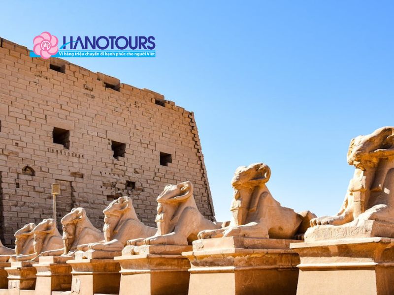 Chứng minh tài chính và công việc khi xin visa touristic ở ai cập