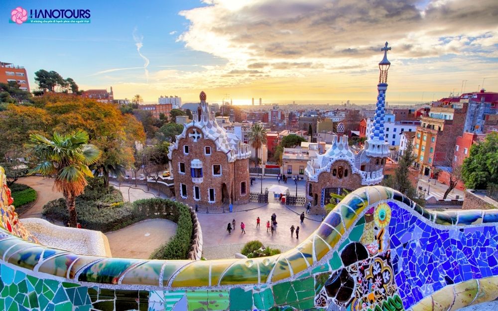  Park Güell là kiệt tác lừng danh của Antoni Gaudí