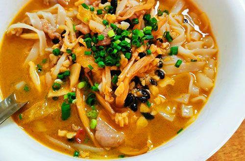 Mì Lão Hữu Nam Ninh – đặc sản trứ danh với vị chua cay đậm đà, thơm nồng và mang hương vị rất riêng của ẩm thực Quảng Tây