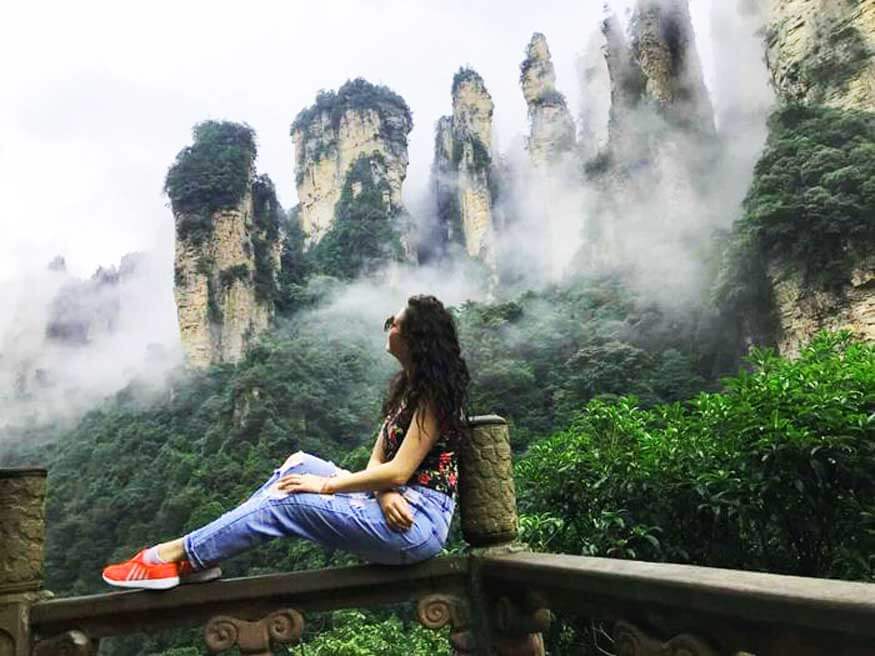 Ngắm tầng mây trên đỉnh Thiên Tử Sơn là trải nghiệm đáng để check in