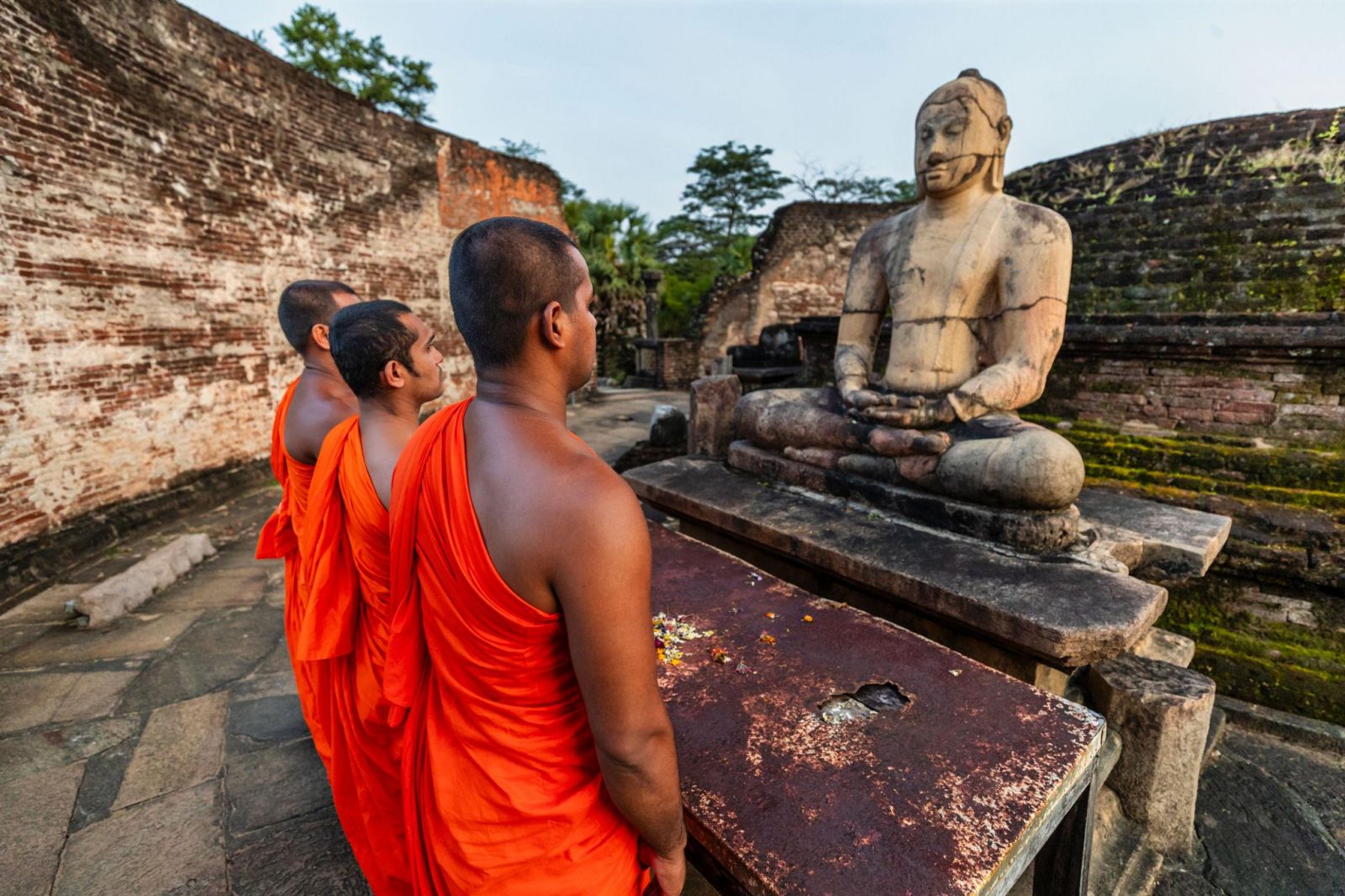 Khám phá di sản văn hóa và Phật giáo Sri Lanka qua những ngôi chùa cổ, thánh tích linh thiêng và các công trình mang dấu ấn lịch sử lâu đời