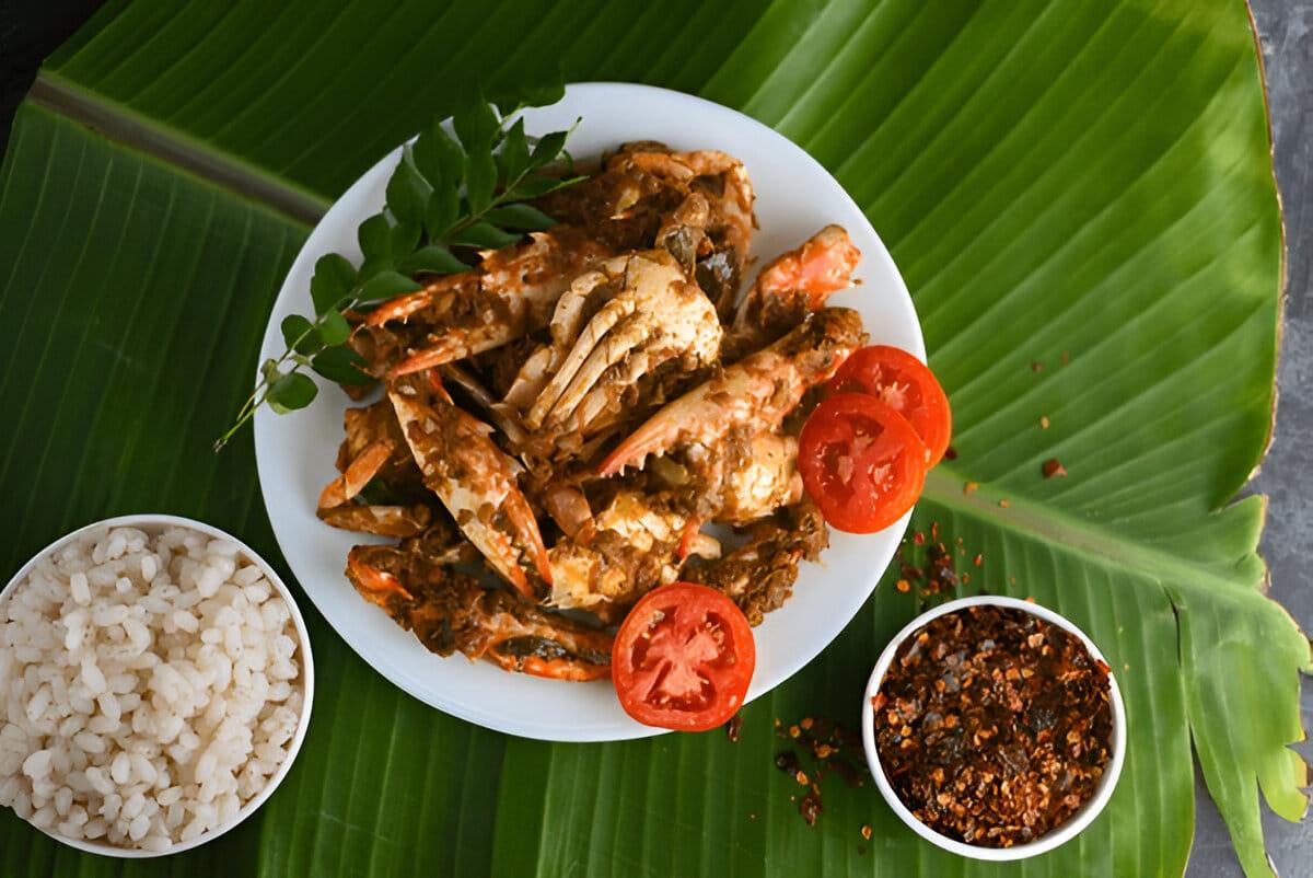 Cua đầm Negombo nổi bật với thịt chắc ngọt, tươi ngon và thưng được chế biến cùng các loại gia vị đậm đà của Sri Lanka.