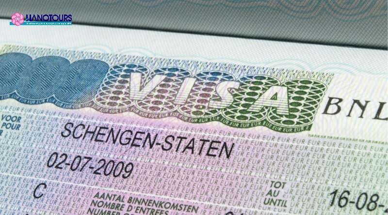 Thời hạn visa thường được ghi trực tiếp trên visa hoặc mã điện tử